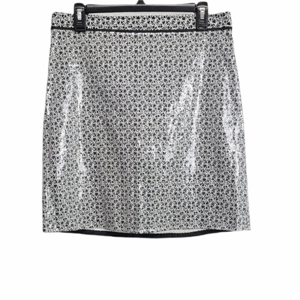 Worth New York Mini Embroidered Skirt Size 8